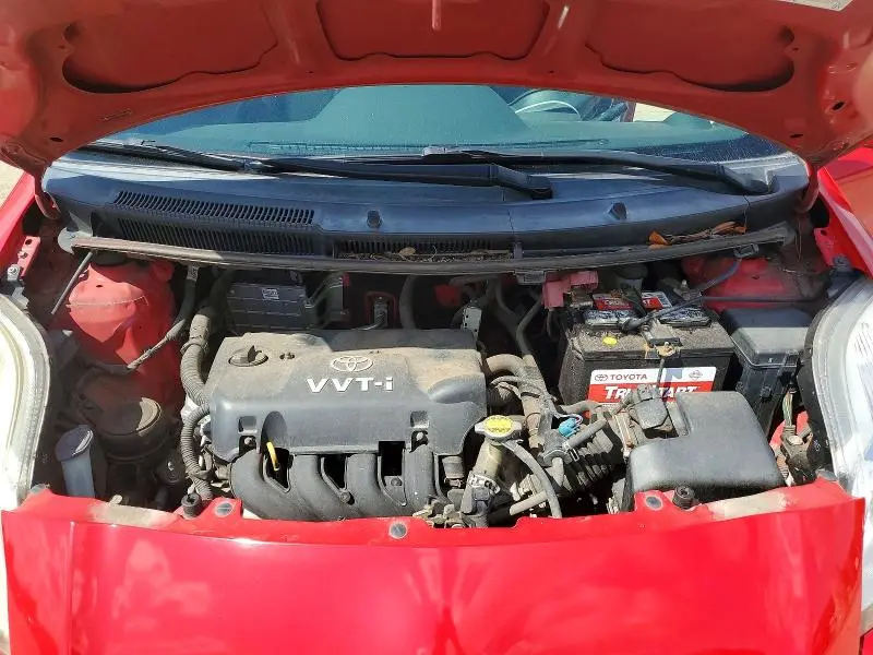 2010 TOYOTA YARIS BASE  