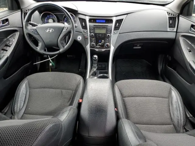 2013 HYUNDAI SONATA SE  