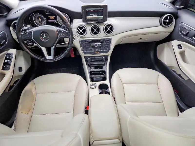 2015 MERCEDES-BENZ GLA 250 4MATIC  