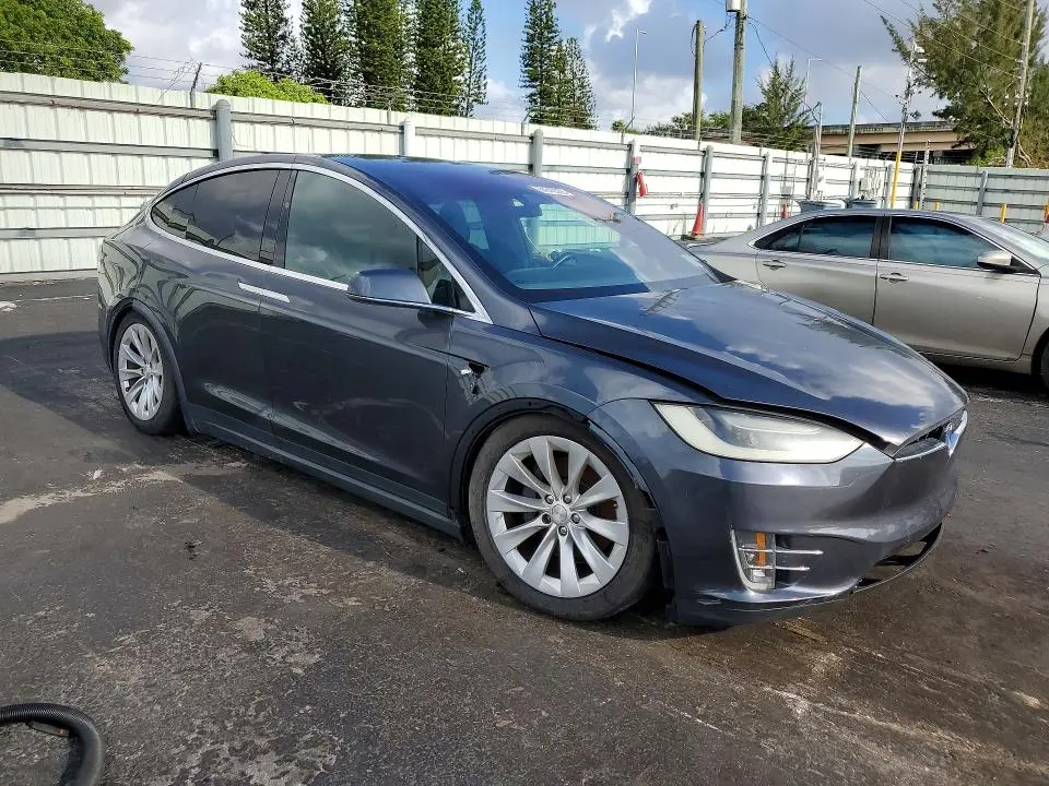 2017 TESLA MODEL X 100D