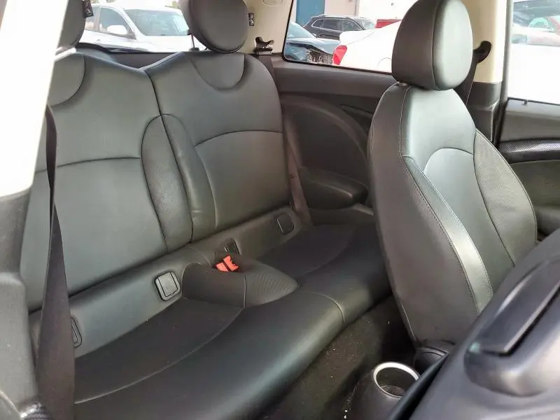 2013 MINI COOPER S  