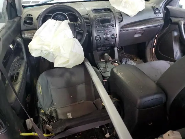 2012 KIA SORENTO BASE  