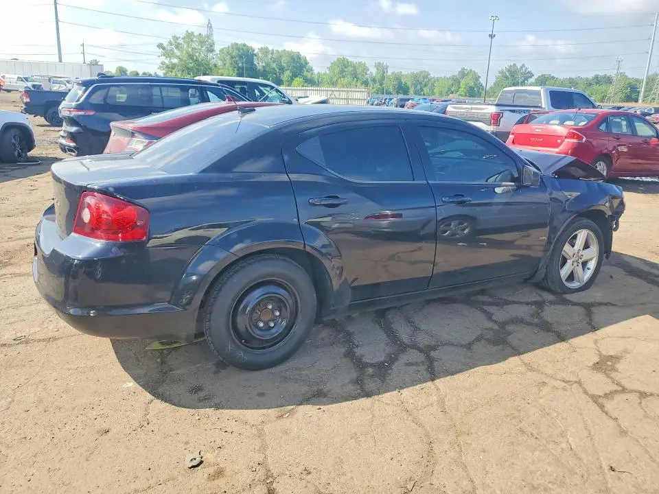 2013 DODGE AVENGER SE  