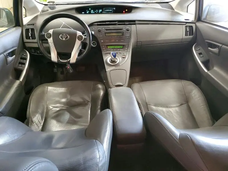 2010 TOYOTA PRIUS IV  