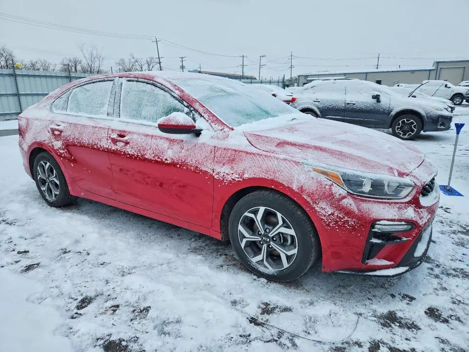 2021 KIA FORTE LXS  