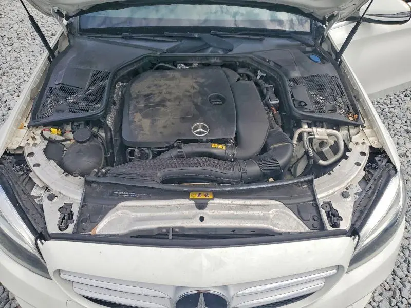 2019 MERCEDES-BENZ C 300  