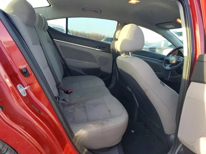 2019 HYUNDAI ELANTRA SEL  