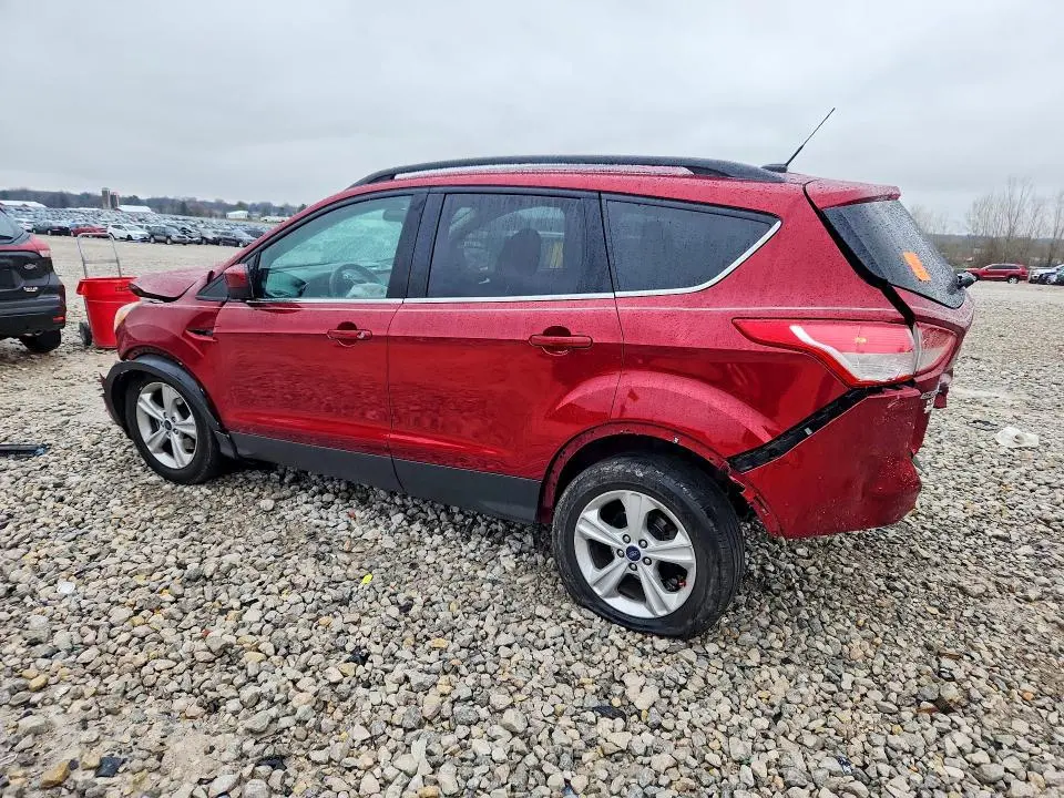 2015 FORD ESCAPE SE  