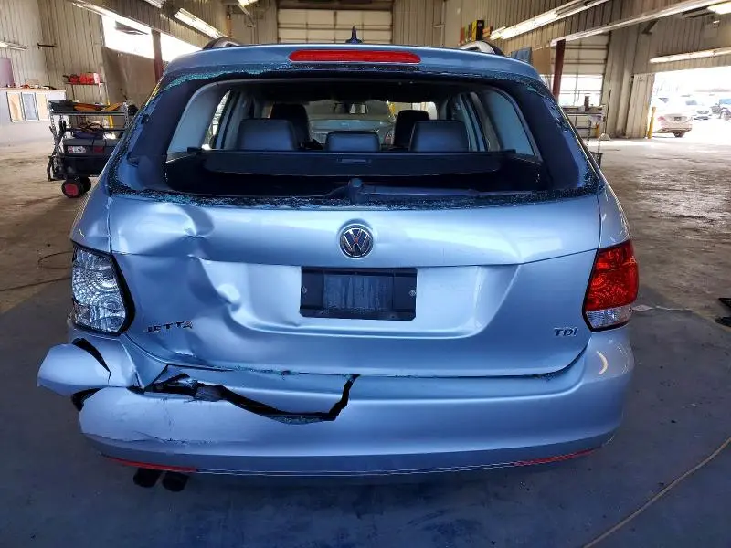 2011 VOLKSWAGEN JETTA TDI  