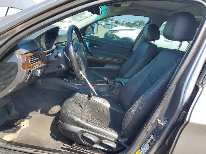 2011 BMW 328I   