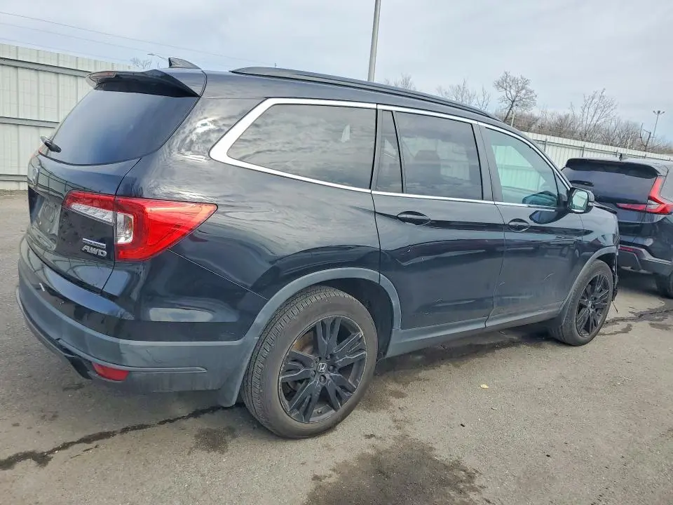 2021 HONDA PILOT SE  