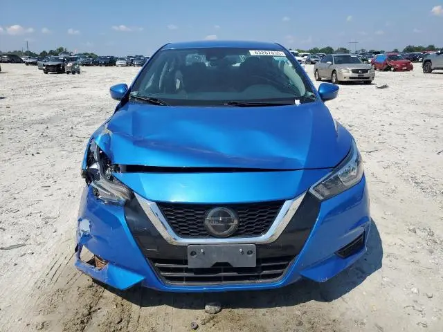 2021 NISSAN VERSA SV  