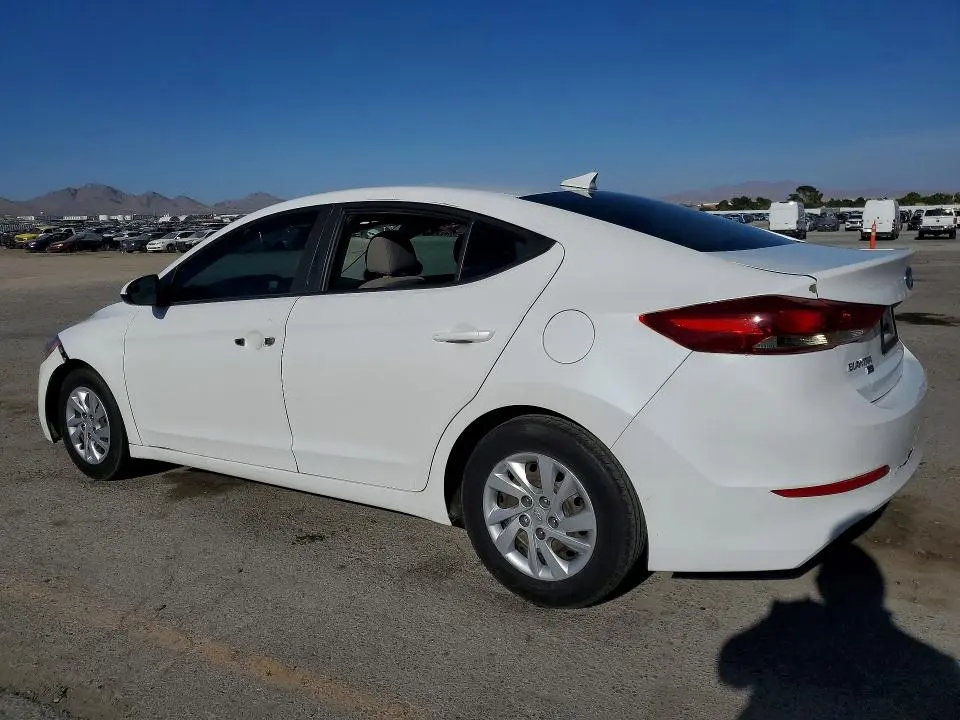 2017 HYUNDAI ELANTRA SE  