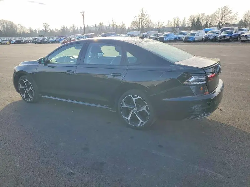 2020 VOLKSWAGEN PASSAT R-LINE  