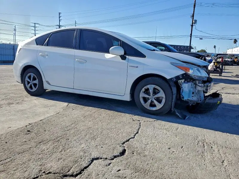 2013 TOYOTA PRIUS   