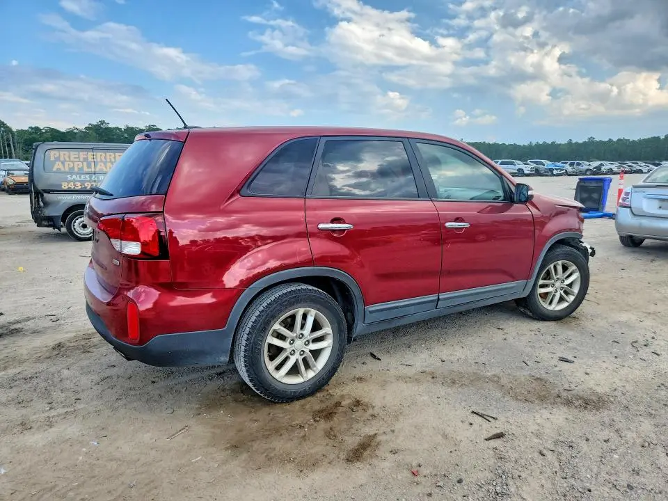 2014 KIA SORENTO LX  