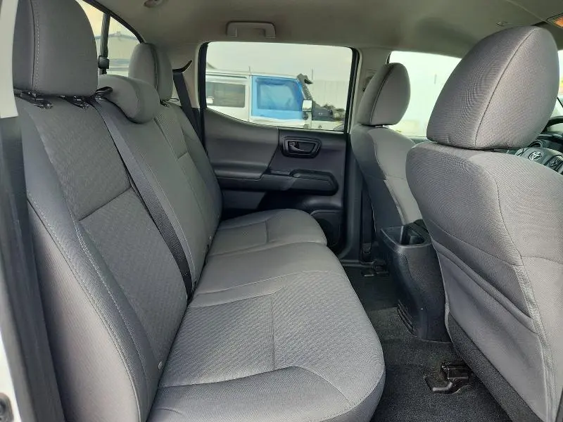 2021 TOYOTA TACOMA SR  