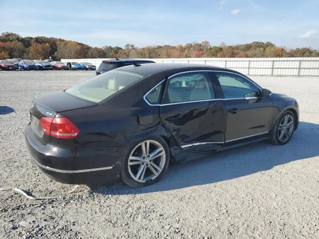 2015 VOLKSWAGEN PASSAT SE  