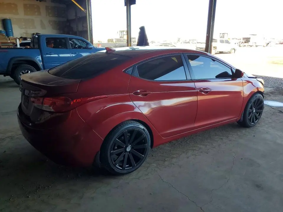 2013 HYUNDAI ELANTRA GLS  