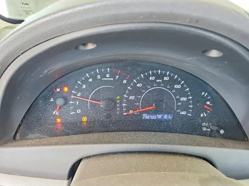 2011 TOYOTA CAMRY LE  