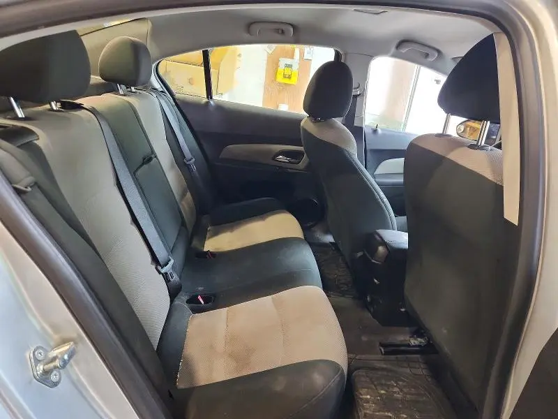 2012 CHEVROLET CRUZE LS  