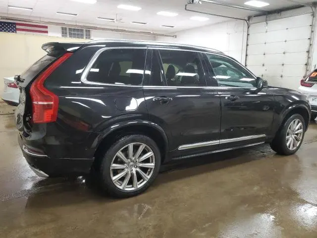 2016 VOLVO XC90 T6