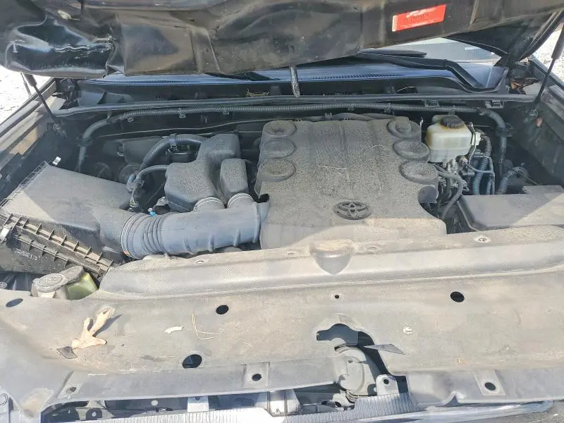 2012 TOYOTA 4RUNNER SR5  
