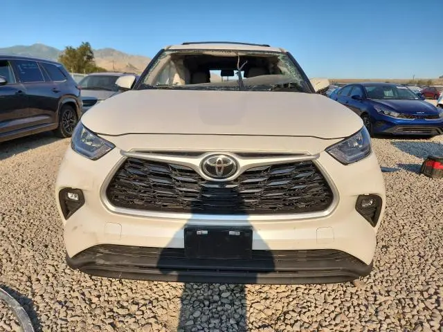 2020 TOYOTA HIGHLANDER L  