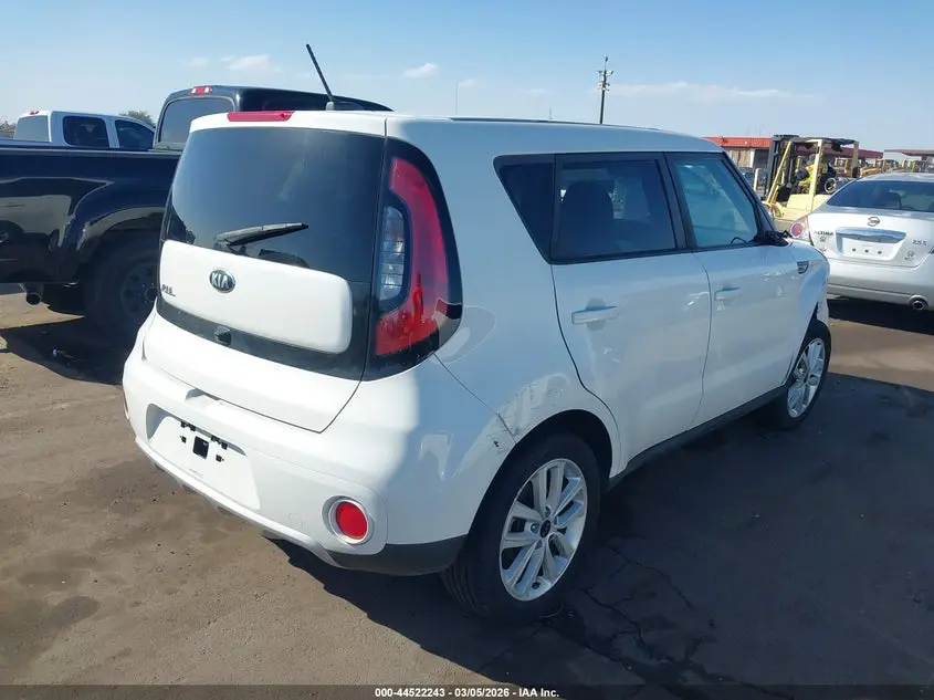2018 KIA SOUL +