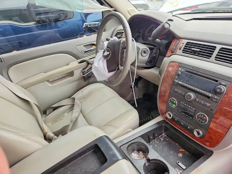 2011 CHEVROLET TAHOE K1500 LT  