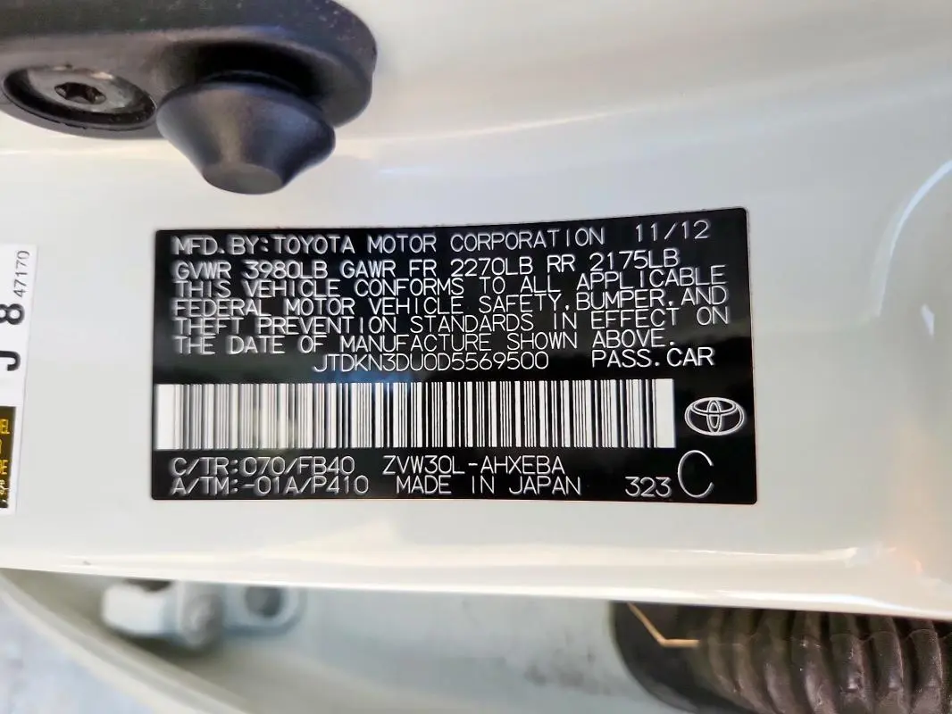 2013 TOYOTA PRIUS   