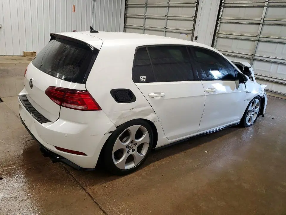 2019 VOLKSWAGEN GOLF R   