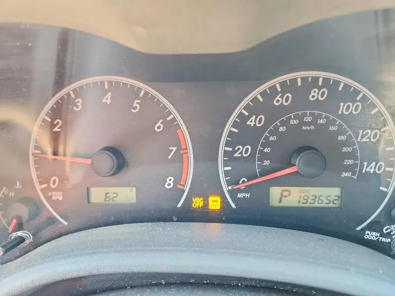 2010 TOYOTA COROLLA LE  