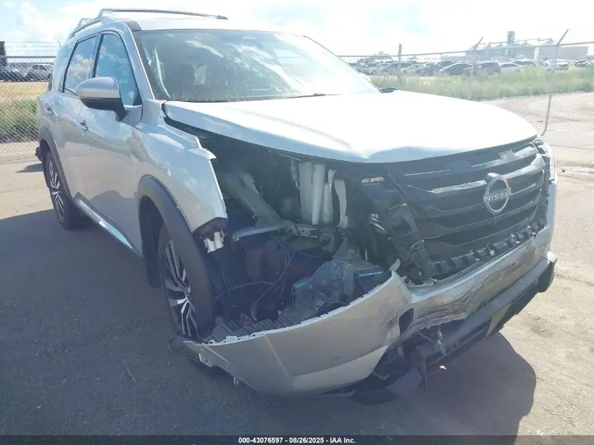 2023 NISSAN PATHFINDER PLATINUM 4WD