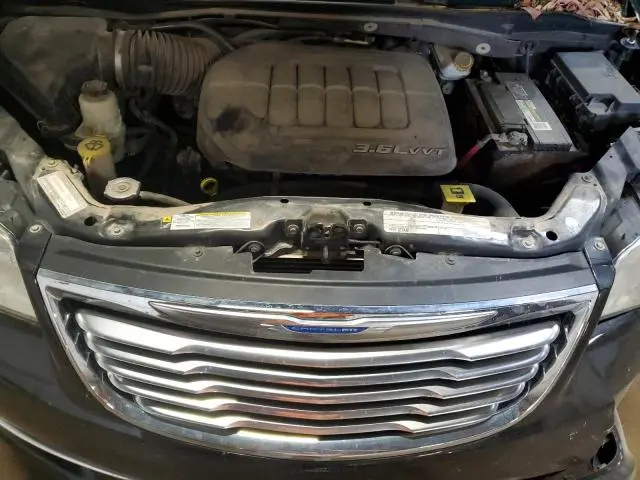 2011 CHRYSLER TOWN & COUNTRY TOURING L  
