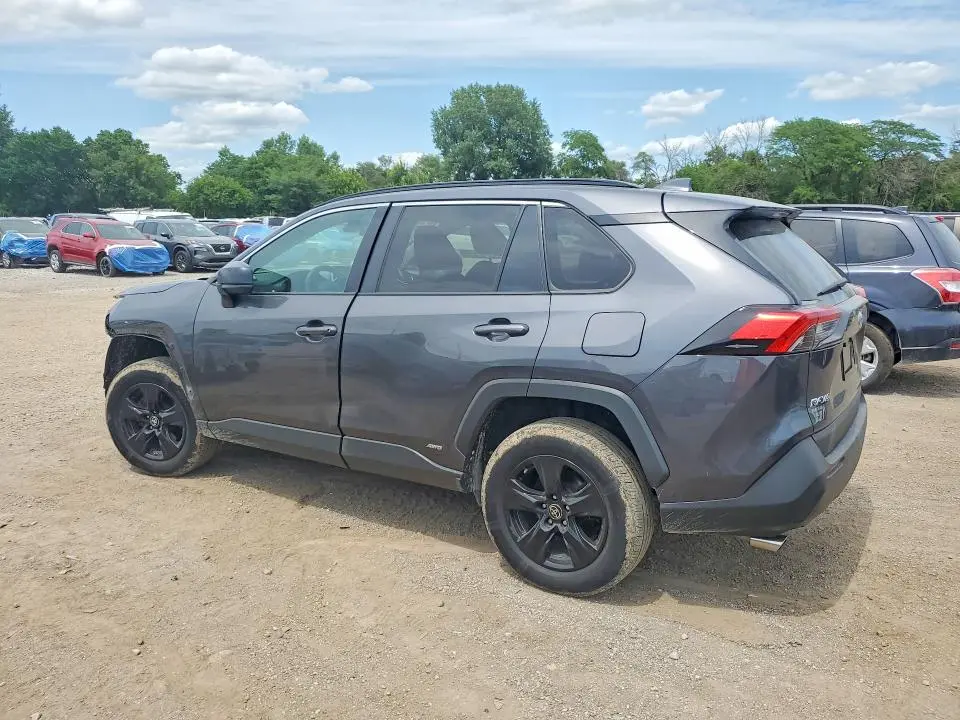 2023 TOYOTA RAV4 LE  