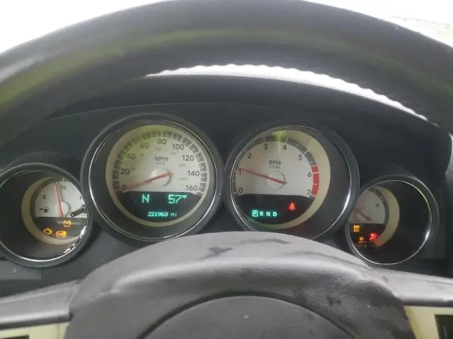 2010 DODGE CHARGER R/T  