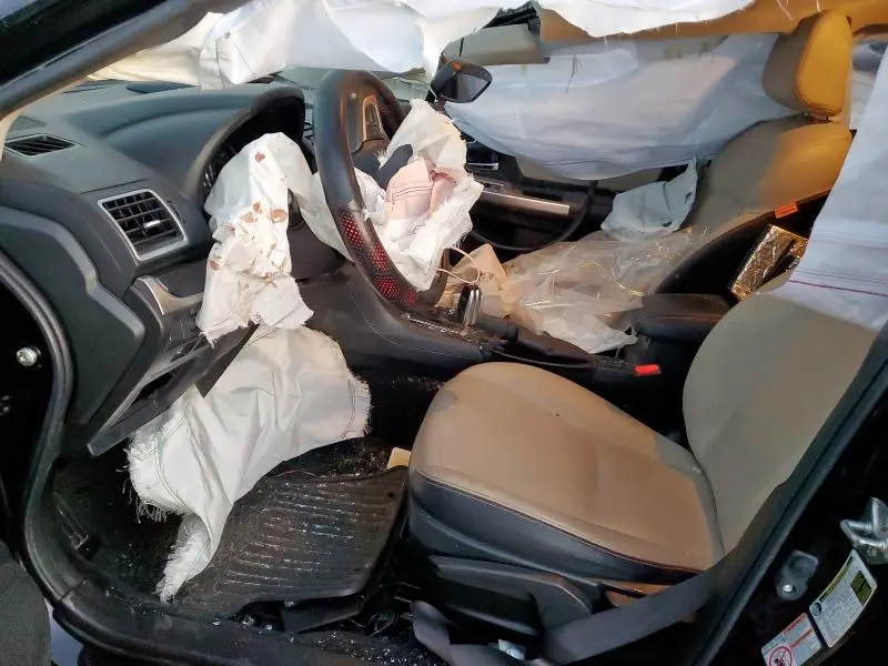 2016 SUBARU CROSSTREK LIMITED  