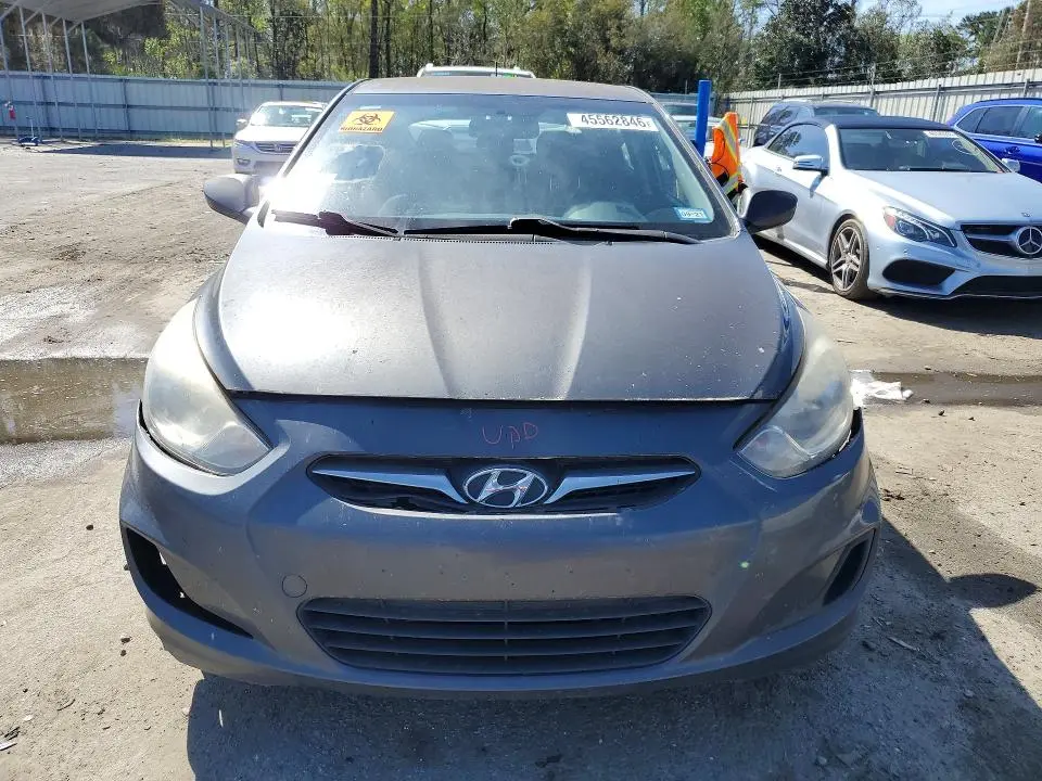 2013 HYUNDAI ACCENT   