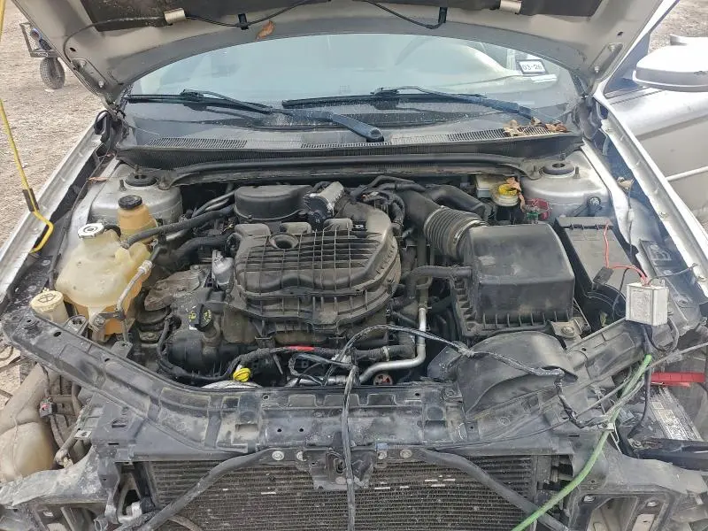 2011 CHRYSLER 200 TOURING  