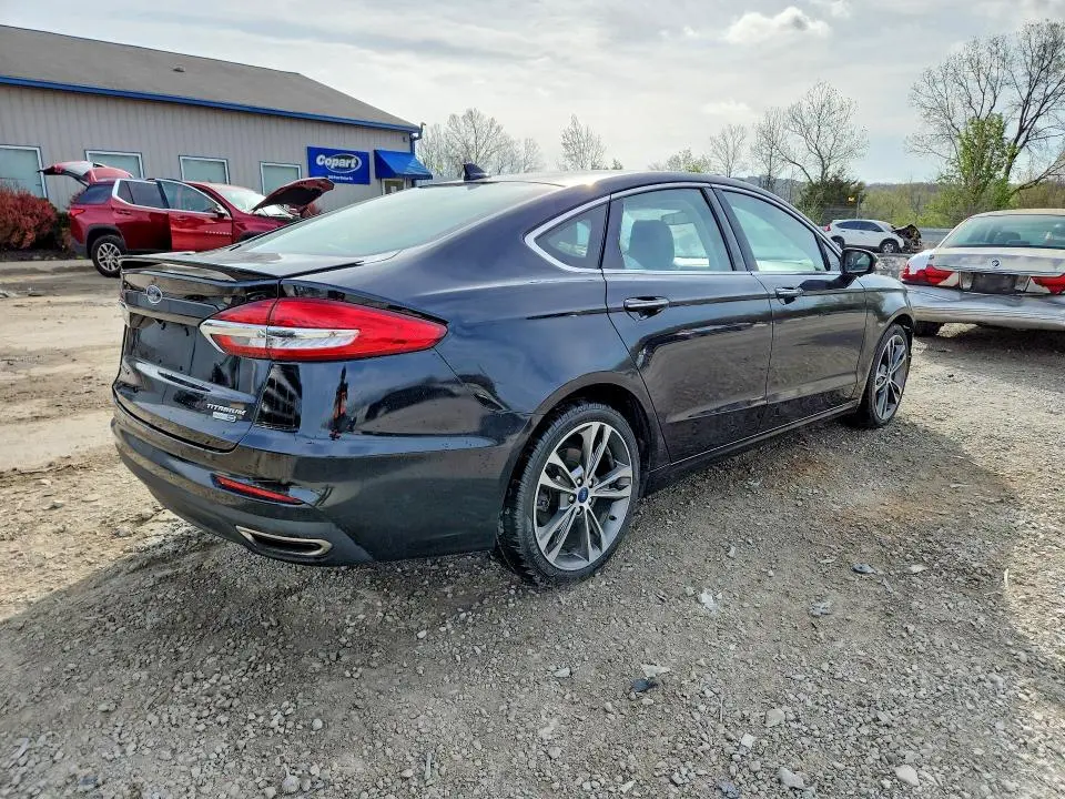 2020 FORD FUSION TITANIUM  