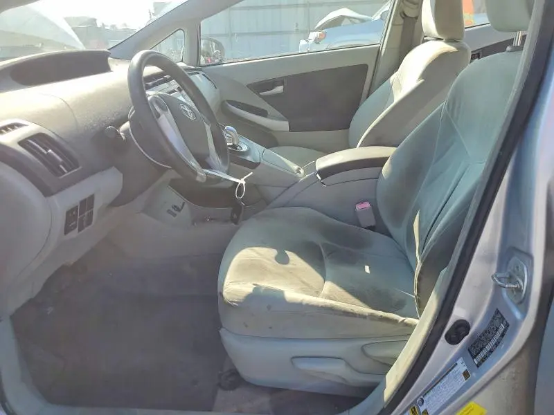 2010 TOYOTA PRIUS II  