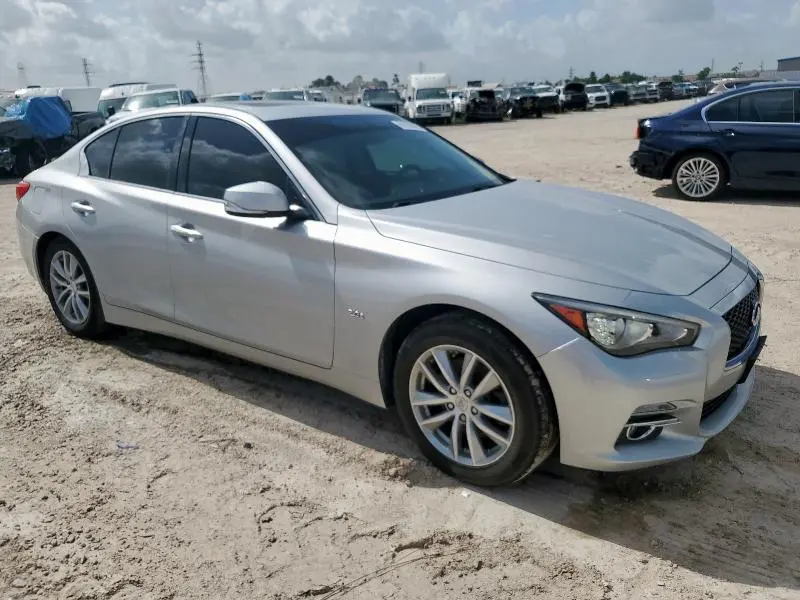 2016 INFINITI Q50 BASE  