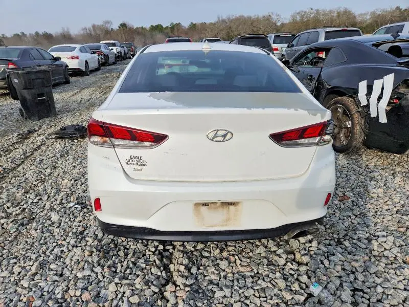 2018 HYUNDAI SONATA SE  