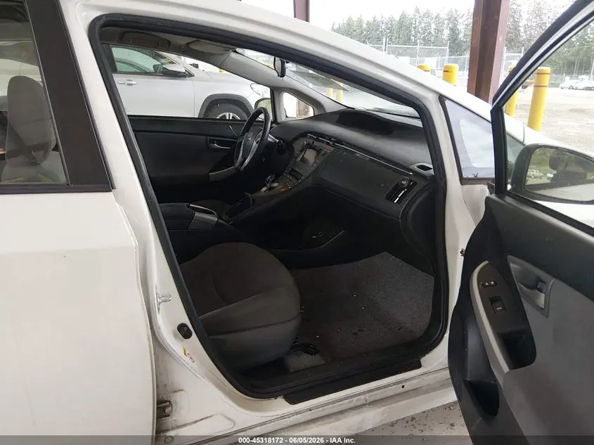 2015 TOYOTA PRIUS TWO