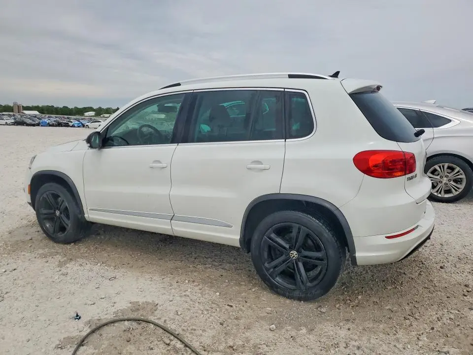 2017 VOLKSWAGEN TIGUAN SPORT  