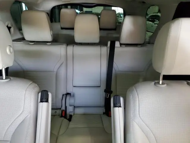 2023 LAND ROVER DISCOVERY S  