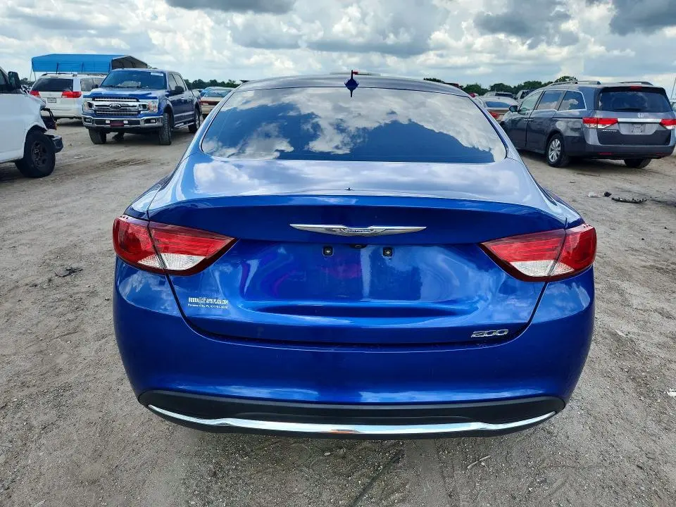 2016 CHRYSLER 200 LIMITED  