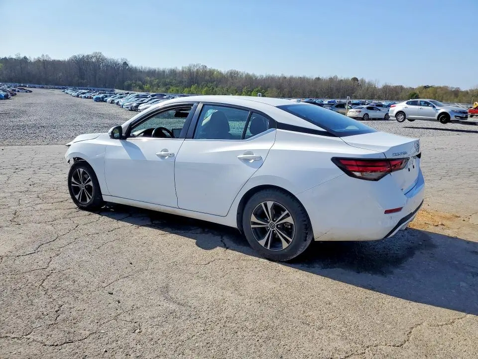 2022 NISSAN SENTRA SV  