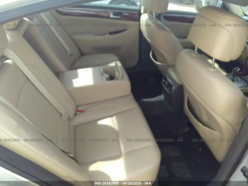 2012 HYUNDAI GENESIS 3.8